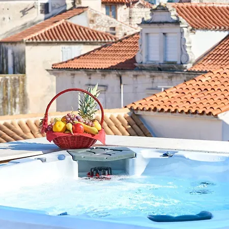 Palace Derossi Ii Appartement Trogir