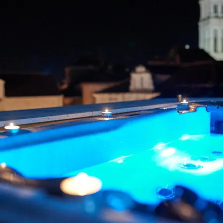 Palace Derossi Ii 3*